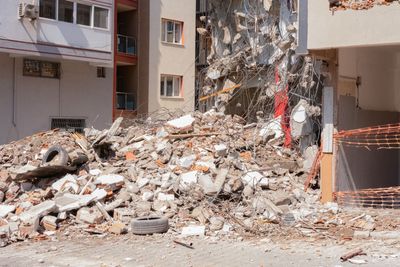 Professional construction & debris hauling on a Tehachapi property